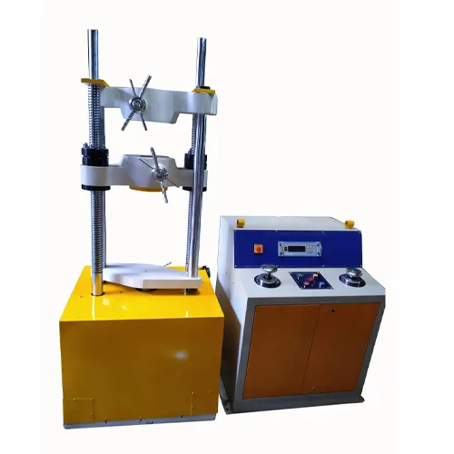 Universal Testing Machine 600Kn
